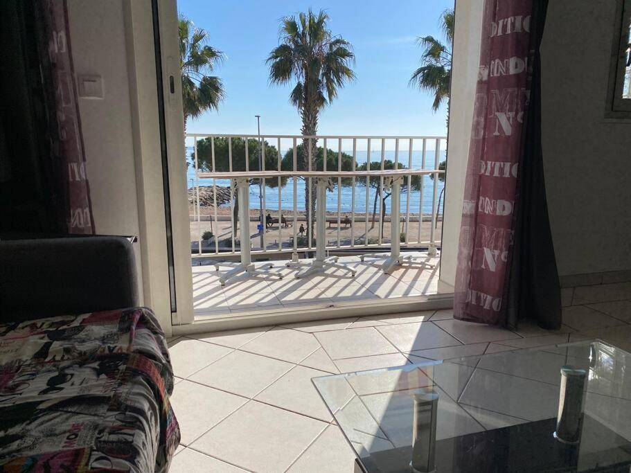 T3 Sur La Plage Vue Feerique Mer,Wifi, Parking Inclus , Clim La Ciotat Exterior foto